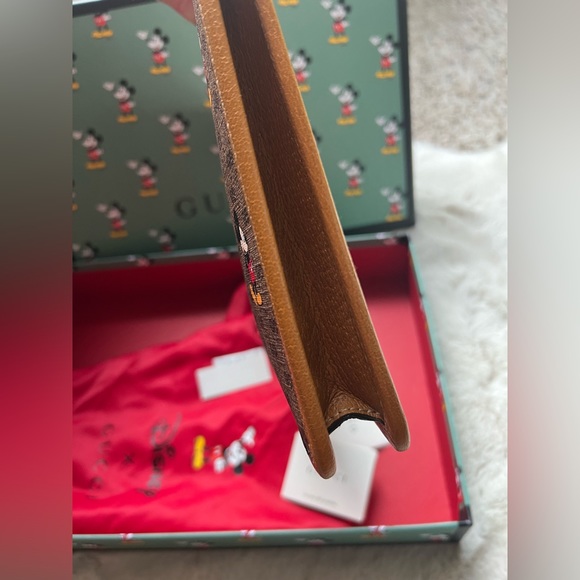 New Gucci X Disney GG Canvas Mickey Mouse Pouch Clutch Bag - Picture 10 of 16